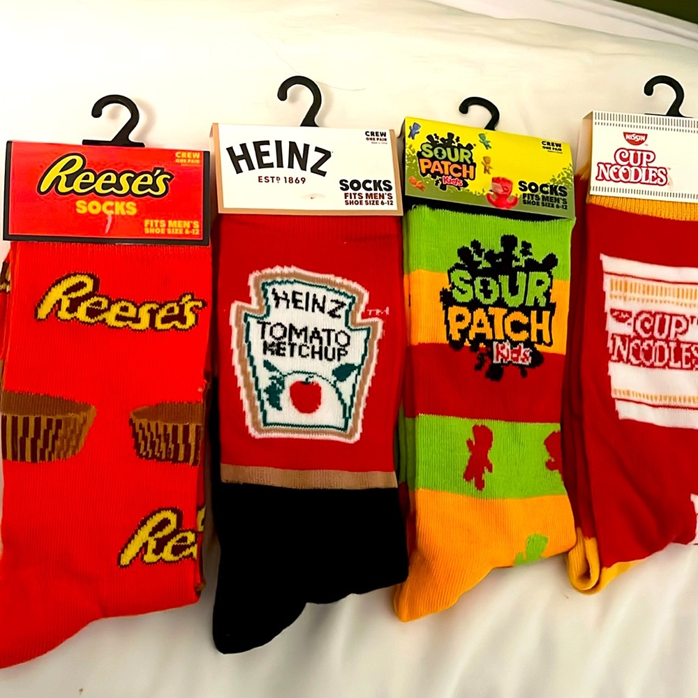 Valentine’s gift Crazy socks Bundle Heinz Reese’s top ramen sour patch